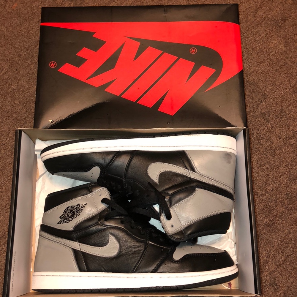 Air Jordan Retro 1 Shadow 2018